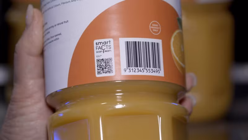 25AF20 03PD01 NEWS GS1 Clean.00 00 09 01.Still001